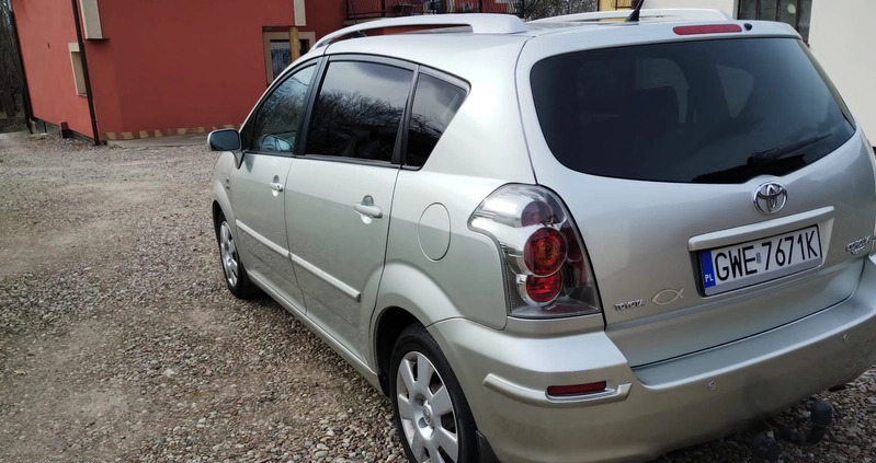 Toyota Corolla Verso cena 12900 przebieg: 240500, rok produkcji 2005 z Kożuchów małe 172